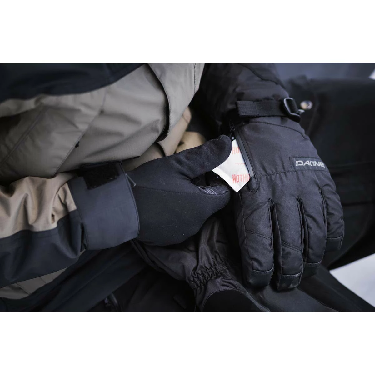 Dakine Titan Glove Ski- / Snowboard Gloves Rincon 9 Dakine Titan Glove Ski- / Snowboard Gloves Rincon - Image 9