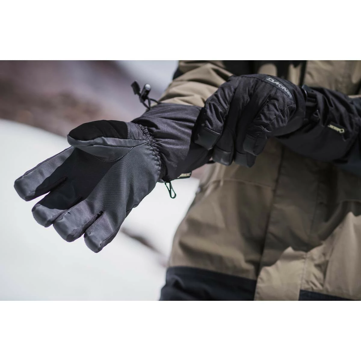 Dakine Titan Glove Ski- / Snowboard Gloves Rincon 8 Dakine Titan Glove Ski- / Snowboard Gloves Rincon - Image 8