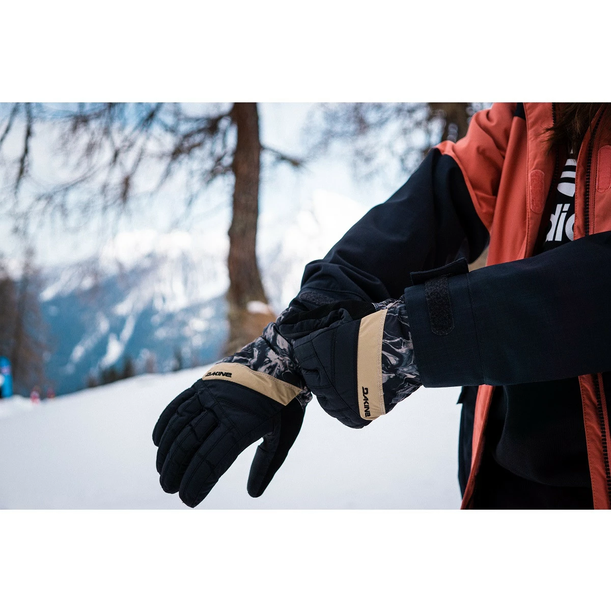 Dakine Sienna Glove Ski- / Snowboard Gloves Botanics 4 Dakine Sienna Glove Ski- / Snowboard Gloves Botanics - Image 4