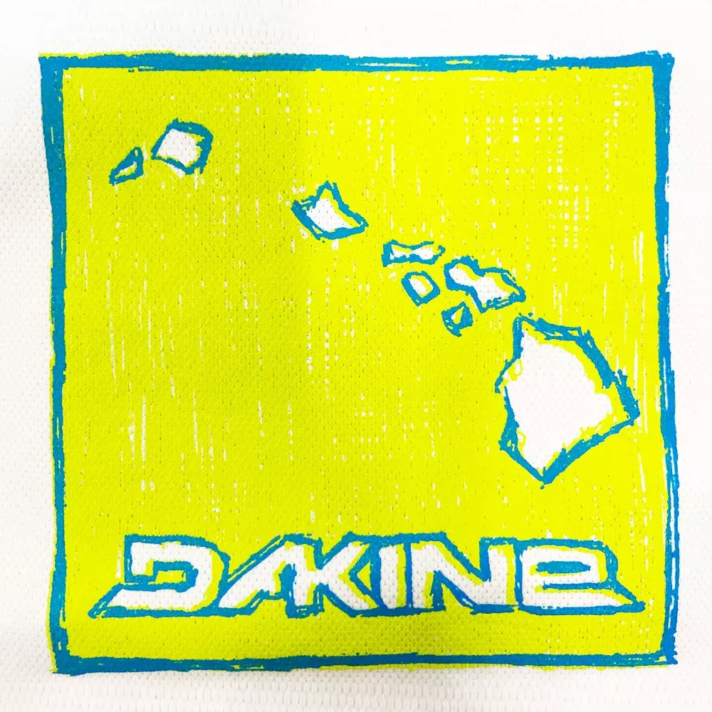 Dakine Youth H20 Split Peak Loose Fit Short Sleeve Hybrid Surf Shirt White 3 Dakine Youth H20 Split Peak Loose Fit Short Sleeve Hybrid Surf Shirt White - Image 3